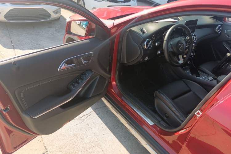 Used Mercedes-Benz GLA 2017 GLA 200 Sport Edition