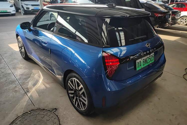 Used  Electric MINI COOPER 2024 456km COOPER E Classic Edition
