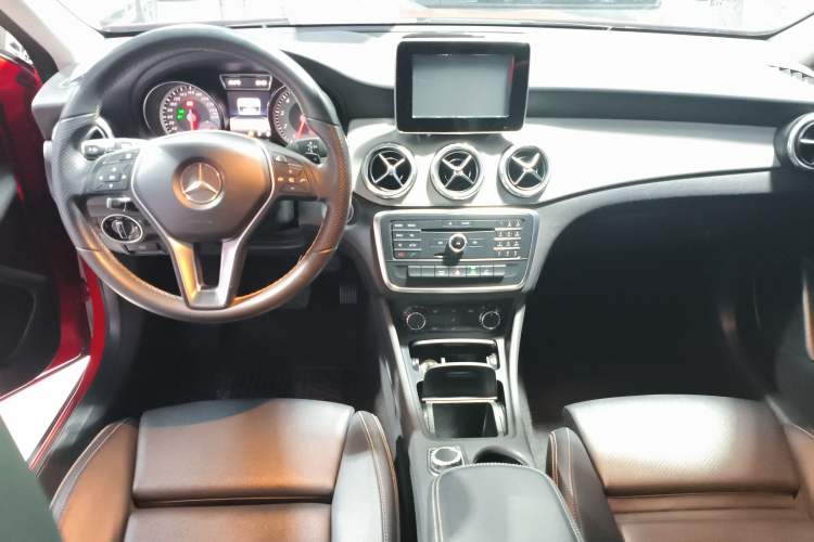 Used Mercedes-Benz GLA 2016 GLA 200 Sport Edition
