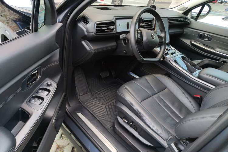 Used Nio ES8 2020 415 km Signature Edition 6-Seater Version
