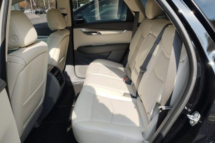 Used Cadillac XT5 2022 2.0T Four-Wheel Drive Luxury Version (Hummingbird Edition)