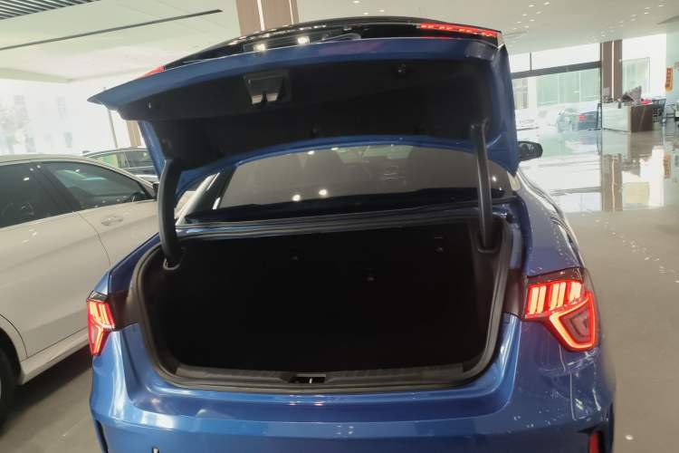 Used Lynk & Co 03 2019 1.5TD DCT JingPro Edition China VI Standard