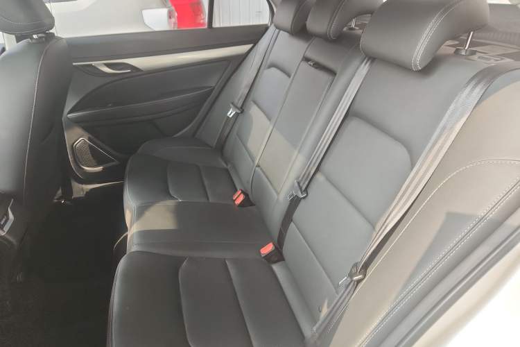 Used Geely Auto Emgrand 2020 1.5L CVT Upward Version
