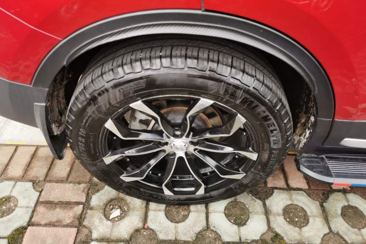 Used Geely Auto Emgrand X7 Sport 2020 1.8TD DCT Two-Wheel Drive Smart Connect 4G-Enabled Version
