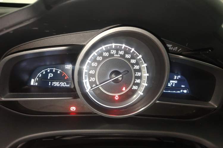 Used Mazda CX-4 2016 2.0L Automatic 2WD Blue Sky Dynamic Edition
