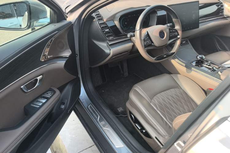 Used BYD Han 2020 DM Four-Wheel Drive Performance Edition Luxury Model