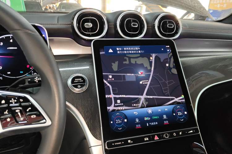 Used Mercedes-Benz GLC 2023 GLC 260 L 4MATIC Dynamic Edition 5-seater
