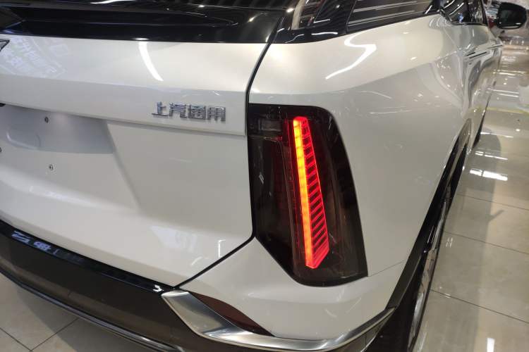 Used Cadillac OPTIQ 2024 Standard Range Version