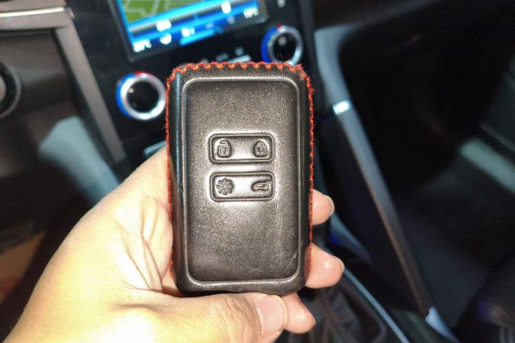 Used Renault Koleos 2017 2.5L Four-Wheel Drive Ultimate Edition
