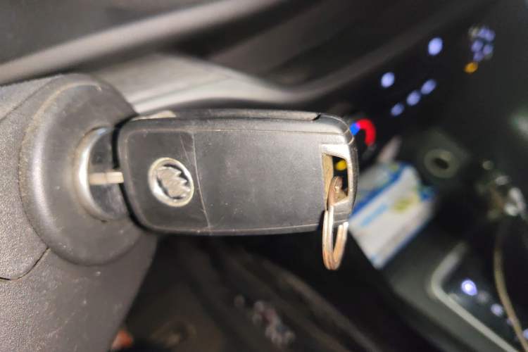 Used Buick GT 2018 18T Automatic Elite Model
