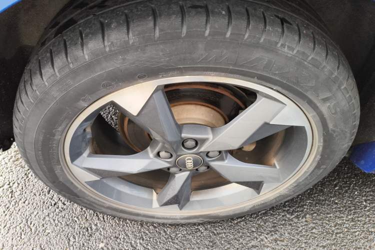 Used Audi Q3 2019 35 TFSI Fashion Dynamic Model
