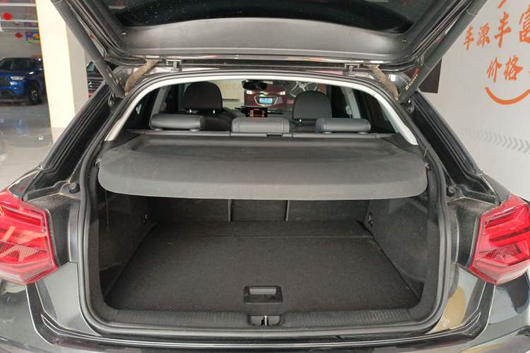 Used Audi Q2L 2022 35 TFSI Fashionable and Elegant Model
