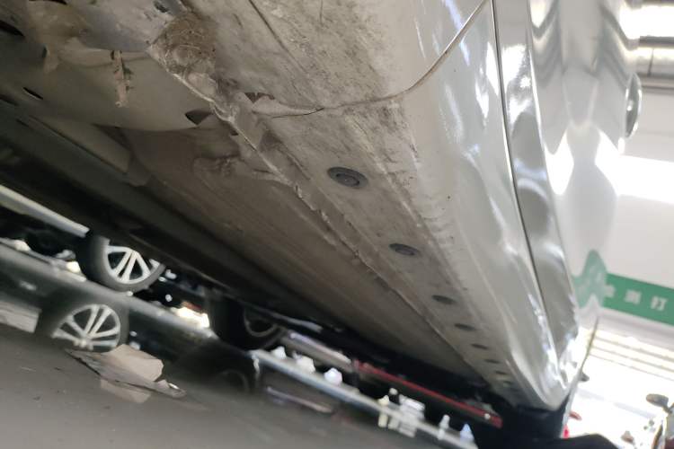 Used Nissan Tiida 2021 1.6L CVT Cool Edition
