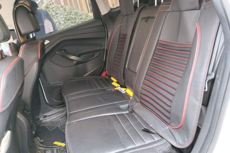 Used Ford Kuga 2015 1.5L GTDi Four-Wheel-Drive Elite Model
