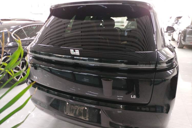 Used Li Auto L8 2024 Pro Model
