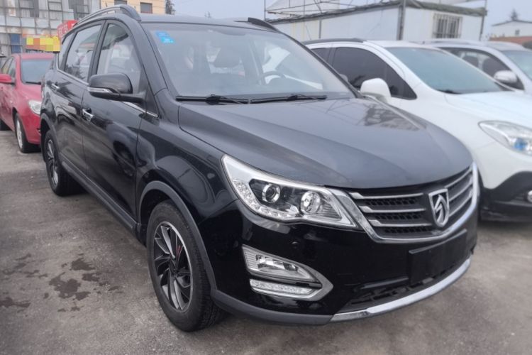 Used Baojun 560 2015 1.8L Manual Luxury Model