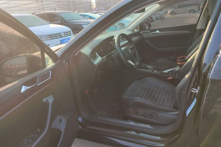 Used Volkswagen Magotan 2020 330TSI DSG Luxury Edition
