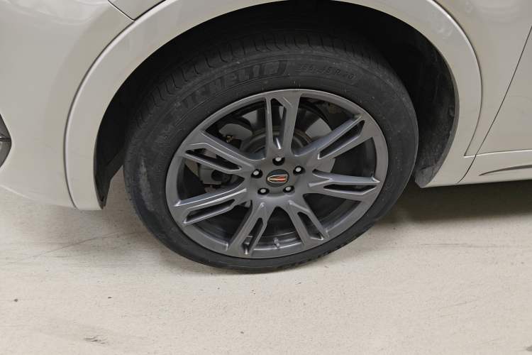 Used Hongqi HS5 2023 2.0T Four-Wheel Drive Flagship Pro Edition