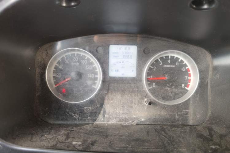 Used Jinbei Hiace X30 2021 1.5L Wealthy Van China VI Standard SWC15M
