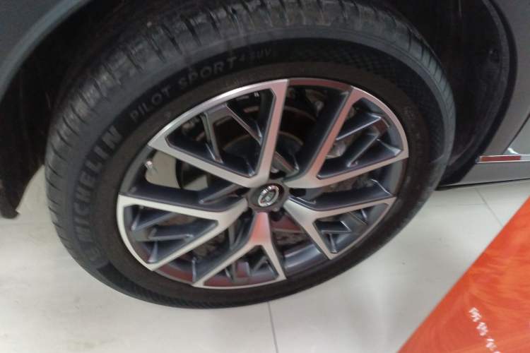 Used GAC Trumpchi GS8 2025 Linghang Series 2.0 TGDI Two-Wheel-Drive Luxury Edition 5 Seats
