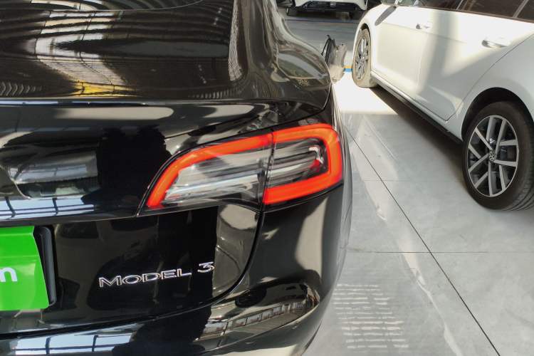 Used Tesla Model 3 2022 Rear-Wheel-Drive Version
