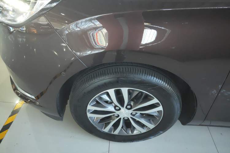 Used Buick GL8 2021 ES Land Cruiser 653T Luxury Edition