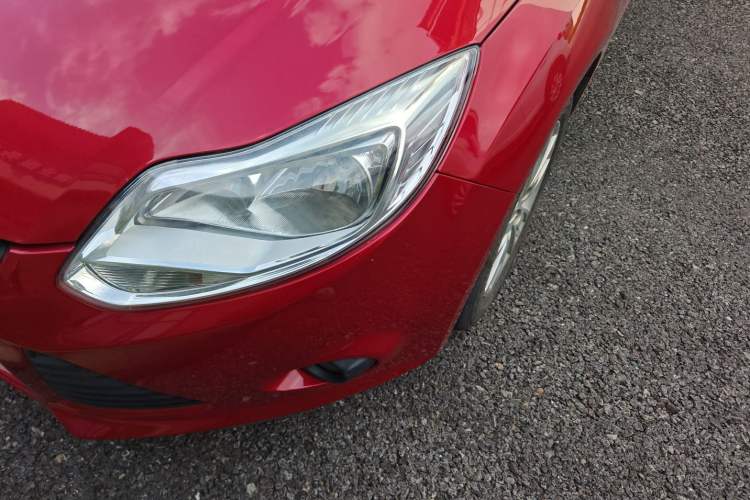 Used Ford Focus 2012 Sedan 1.6L Automatic Comfort Model
