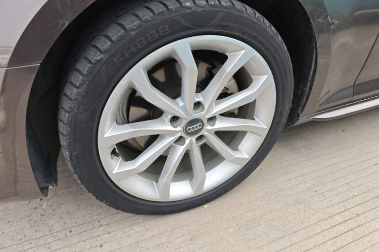 Used Audi A4L 2018 30th Anniversary Edition 40 TFSI Fashion Model