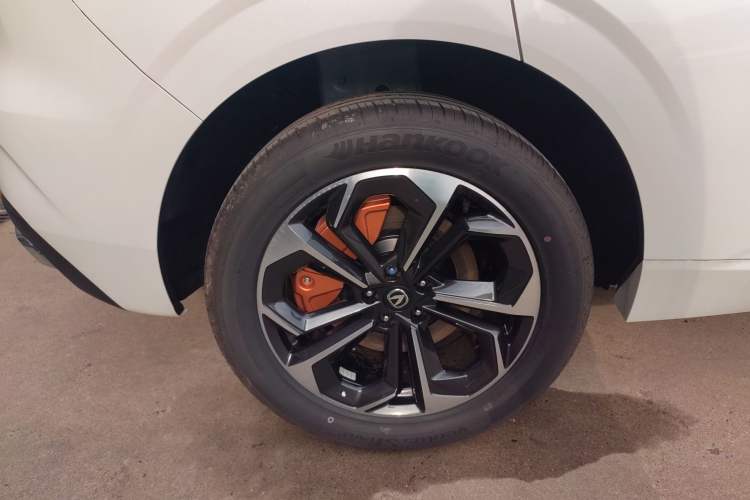 Used Changan UNI-K iDD 2024 Chuzhi iDD 1.5T 135km Smart & Fun Model
