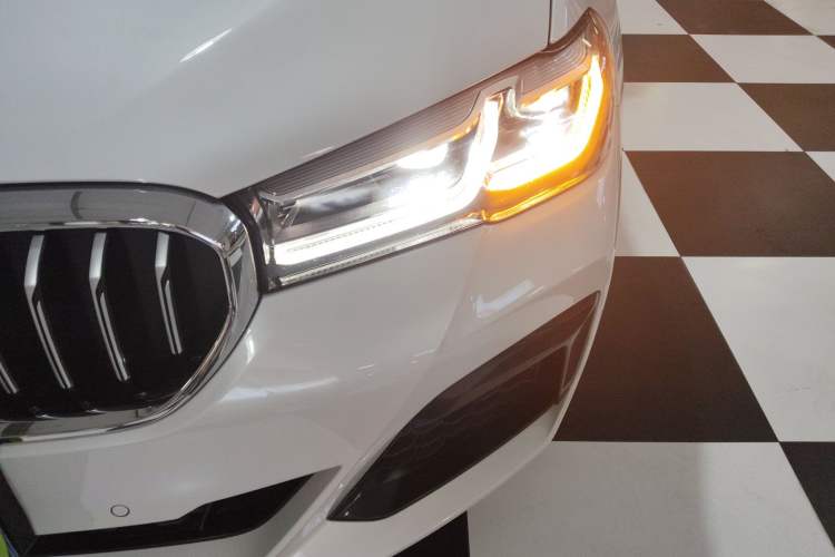 Used BMW 5 Series 2022 Restyled 530Li Luxury Edition M Sport Package
