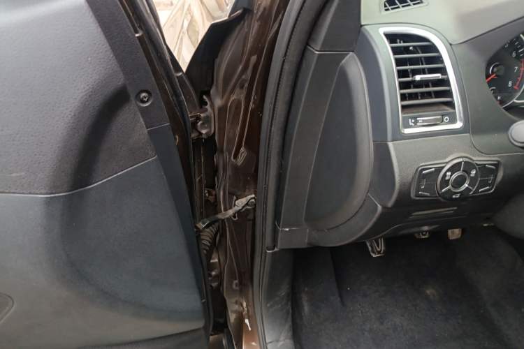 Used Land X5 2016 Plus 1.5T Manual Enjoyment Edition
