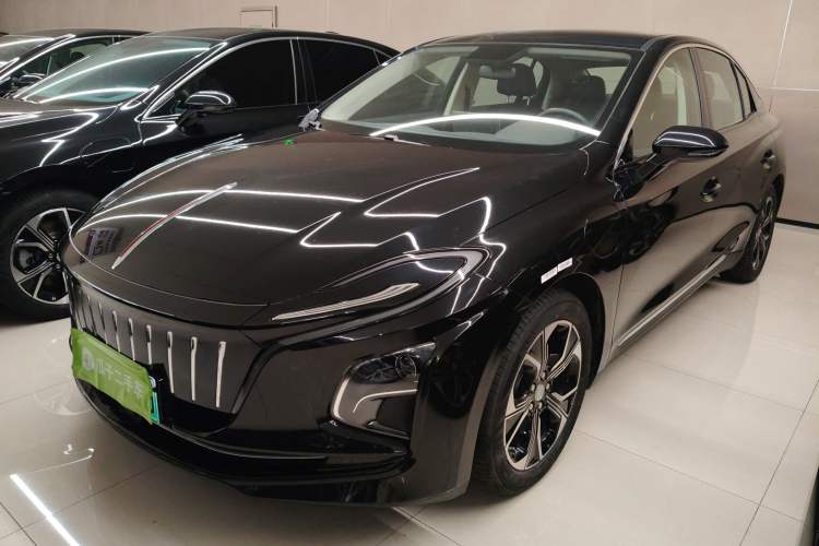 Used Hongqi E-QM5 2023 Base Travel Edition
