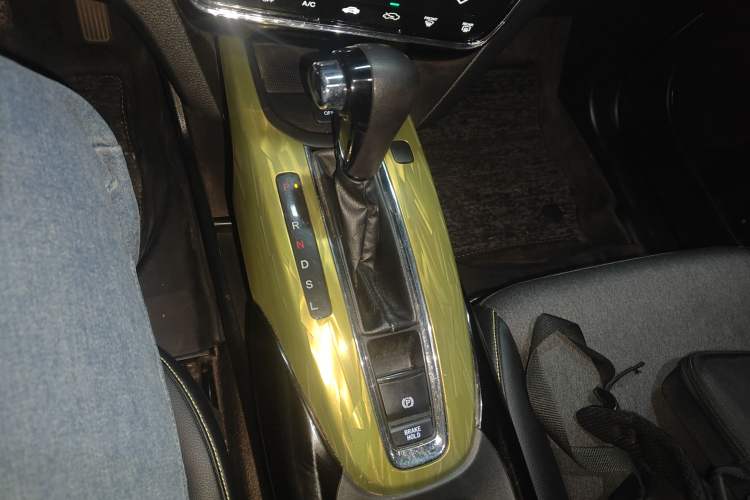 Used Honda XR-V 2019 220TURBO CVT Luxury Edition China VI Emission Standard
