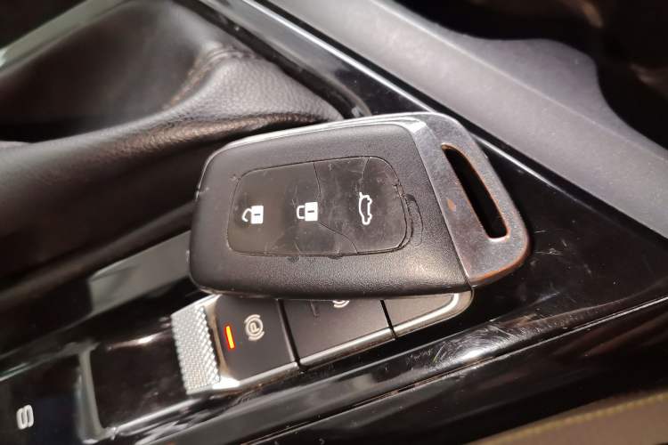 Used Baojun RC-5 2020 1.5T CVT Smart Luxury Edition
