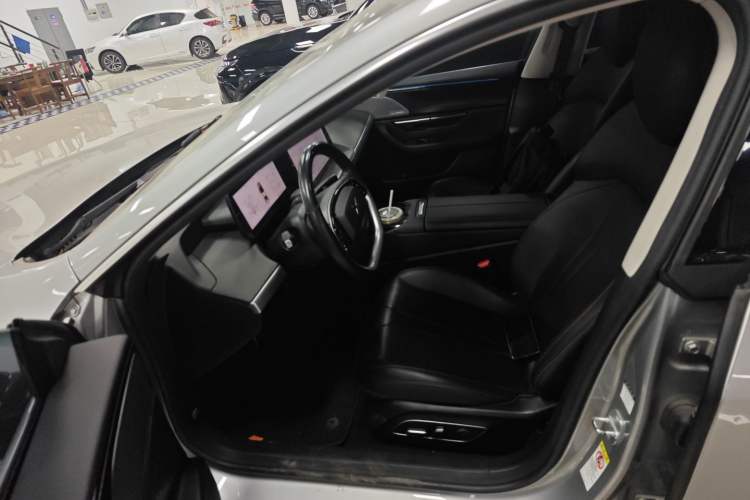 Used XPeng P7 2020 670N
