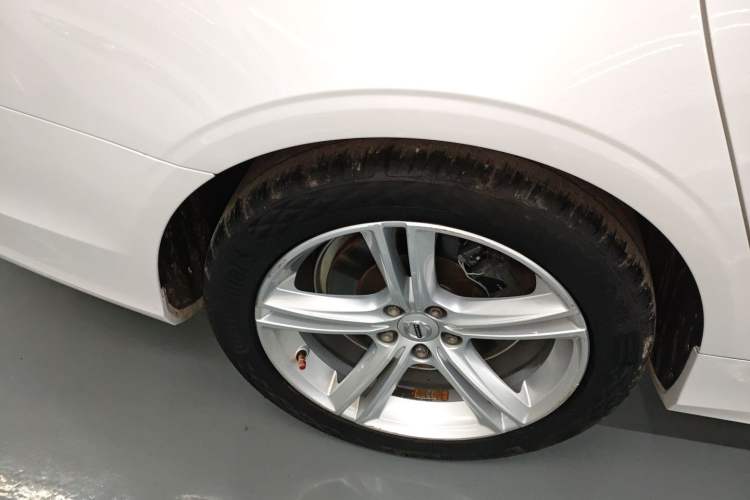 Used Volvo S90 2020 T5 Zhiyi Luxury Edition
