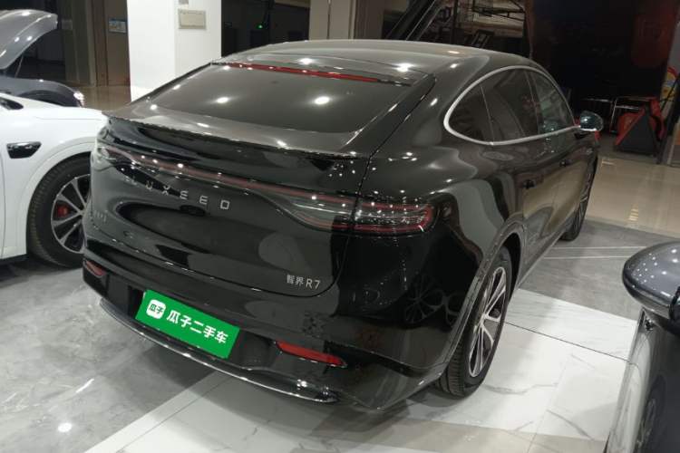 Used Hima Luxeed R7 2024 All-Electric 736 km Ultra
