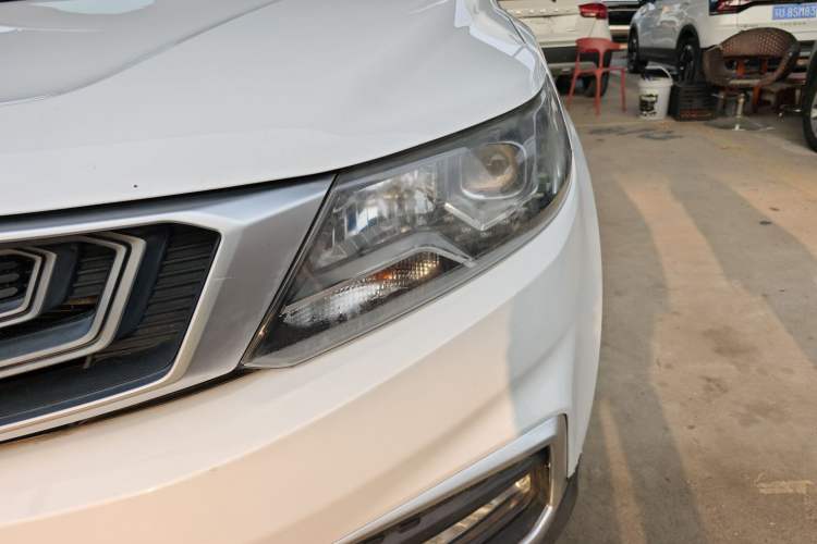 Used Geely Auto Vision X6 2018 1.4T CVT 4G Connected Luxury Version