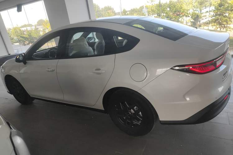 Used BYD Seal 05 DM-i 2025 DM-i Smart Drive 55KM Luxury Model
