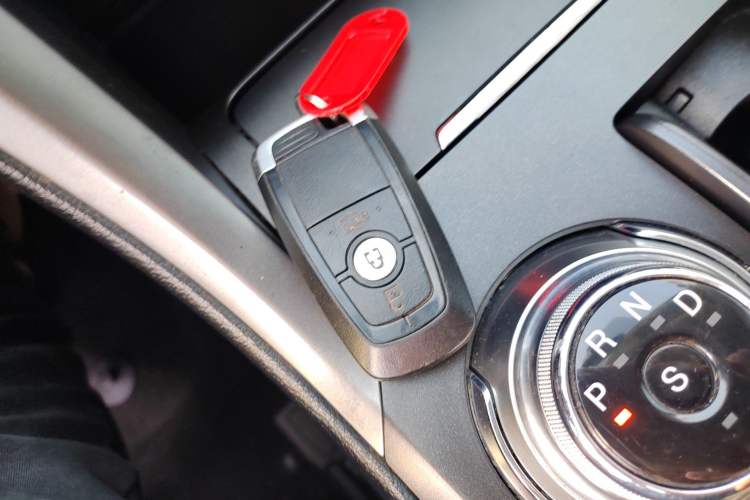 Used Ford Mondeo 2018 EcoBoost 180 Smart Control Fashion Model China V Standard
