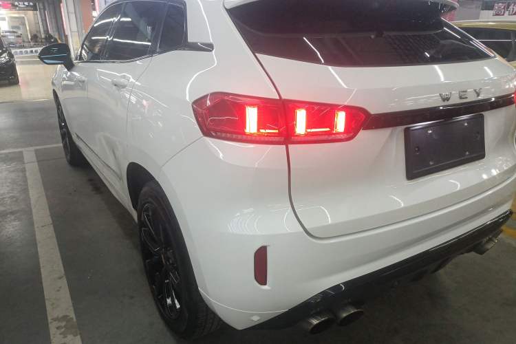 Used Wey VV7 2017 2.0T Ultra-Luxury Version
