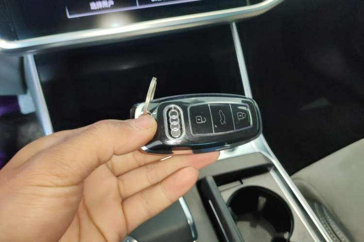 Used Audi A6L 2024 45 TFSI quattro Prestige Dynamic Edition
