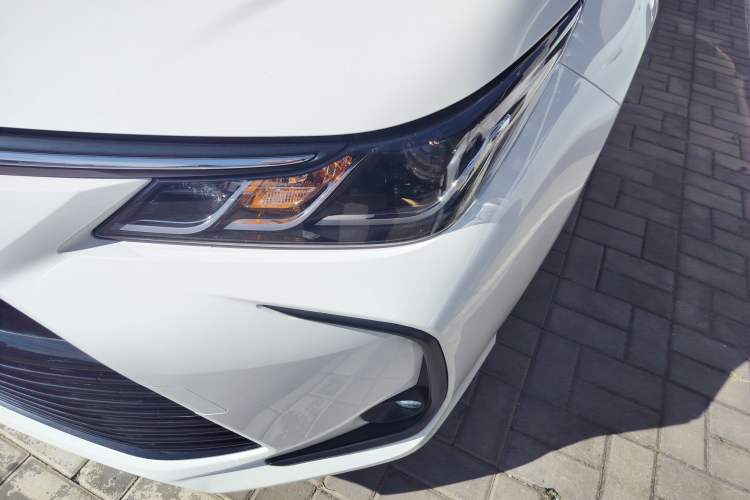 Used Toyota Corolla 2021 Dual-Motor 1.8L E-CVT Elite Edition
