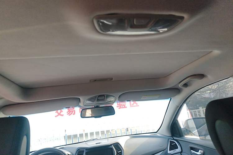 Used Hyundai Santa Fe 2013 2.4L Automatic 2WD Comfort Edition
