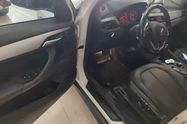 Used BMW X1 2016 sDrive18Li Fashion Model
