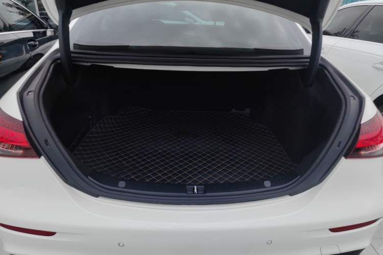 Used Mercedes-Benz E-Class 2021 E 300 L Sporty and Stylish Model
