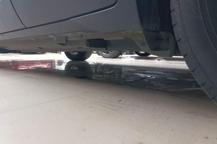 Used Toyota IZOA 2020 2.0L Yichi Version
