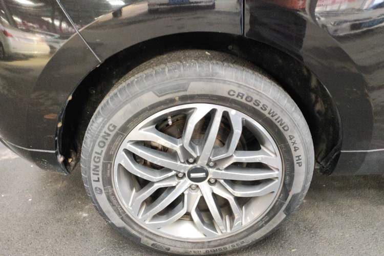 Used Wey VV5 2017 2.0T Ultra-Luxury Version
