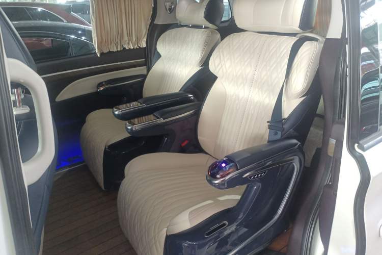 Used GAC Trumpchi M8 2021 Lingxiu Series 390T Luxury Edition
