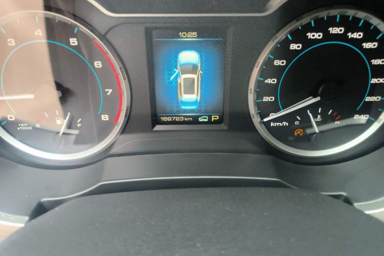 Used Haval H7 2016 Blue-Label H7 2.0T Automatic Elite Model
